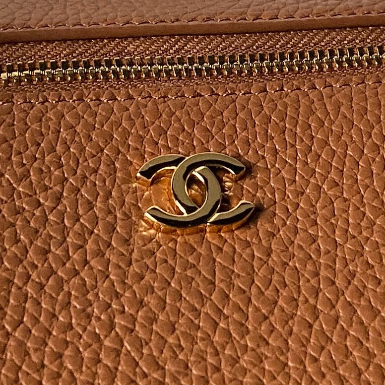 CHANEL 26S VANITY BAG 19 IN CARAMEL BROWN CAVIAR CALFSKIN GOLD HARDWARE