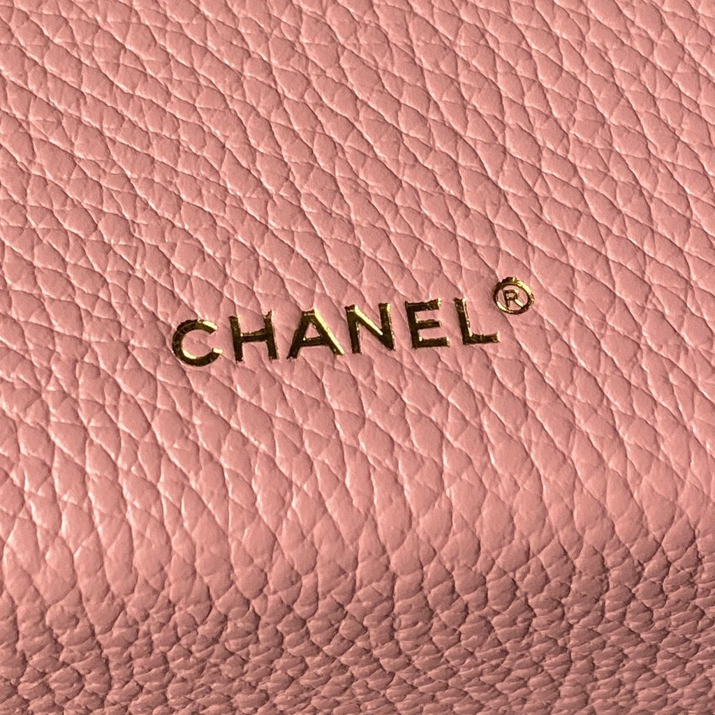 CHANEL 26S VANITY BAG 19 IN LIGHT PINK CAVIAR CALFSKIN GOLD HARDWARE