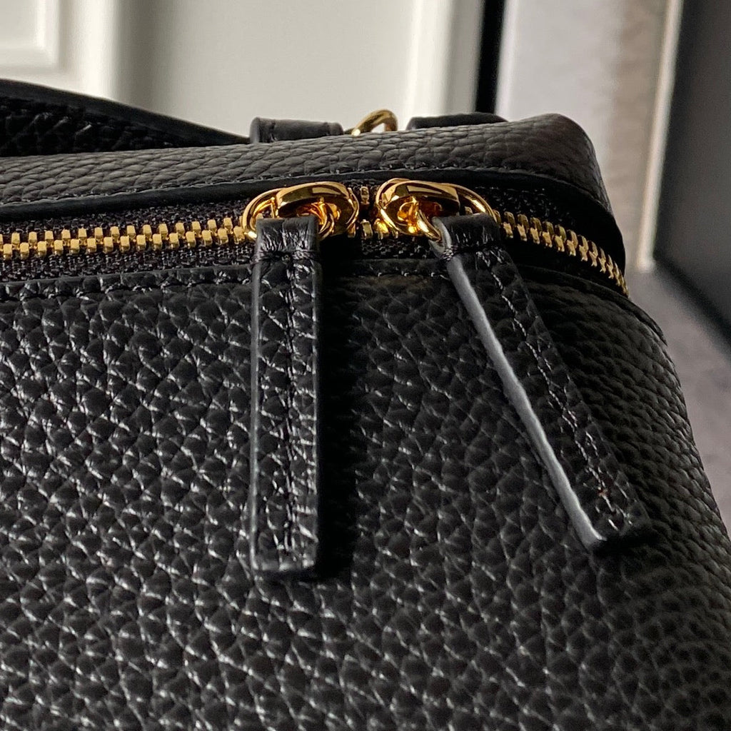 CHANEL 26S VANITY BAG 19 IN BLACK CAVIAR CALFSKIN GOLD HARDWARE