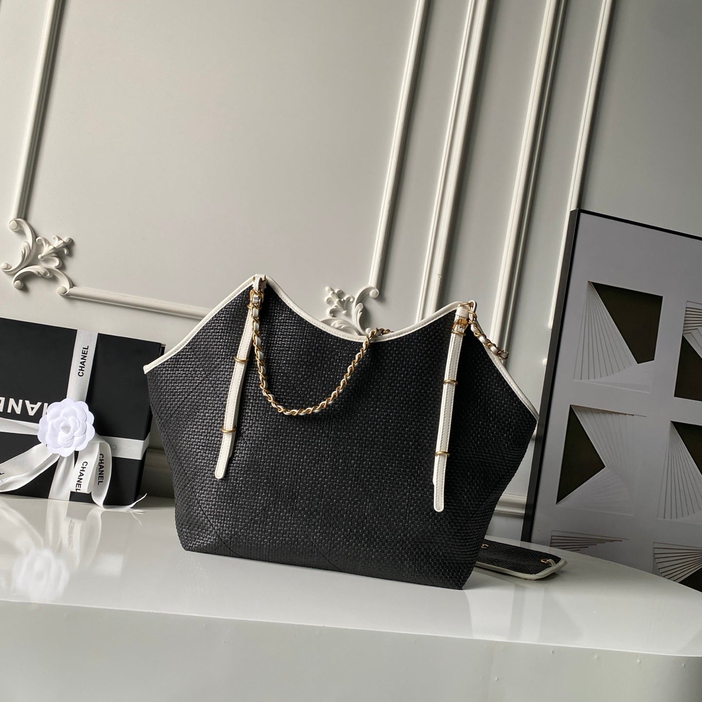 CHANEL 26S MAXI SHOPPING BAG 47 IN BLACK RAFFIA GOLD HARDWARE