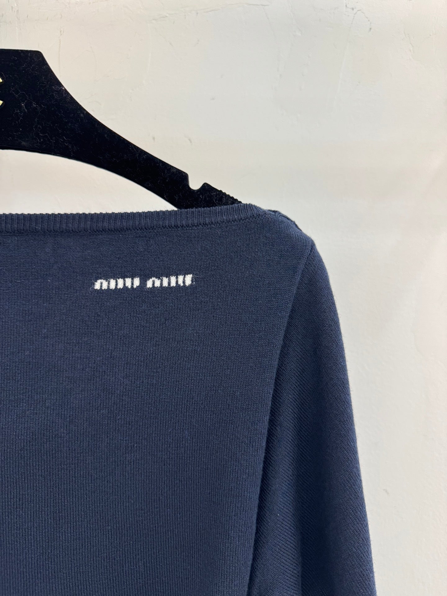 MIUMIU KNIT TOP STYLE 180