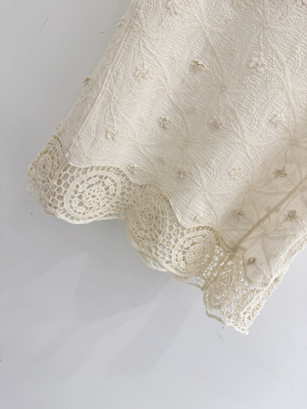 MIUMIU 26S LACE TANK TOP STYLE 1071