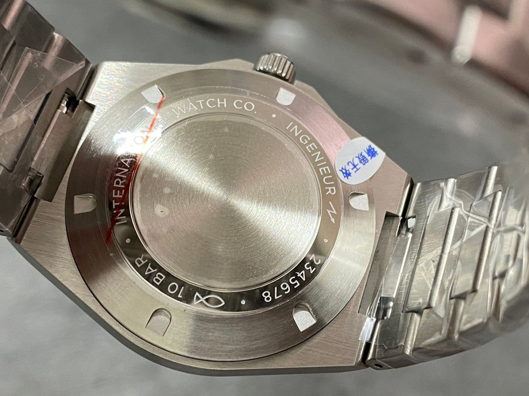INGENIEUR AUTOMATIC 40 SILVER STAINLESS STEEL CASE WITH BLACK DIAL