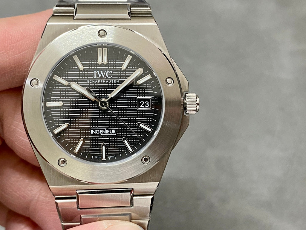 INGENIEUR AUTOMATIC 40 SILVER STAINLESS STEEL CASE WITH BLACK DIAL