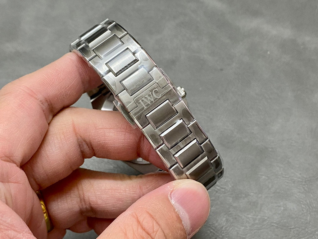INGENIEUR AUTOMATIC 40 SILVER STAINLESS STEEL CASE