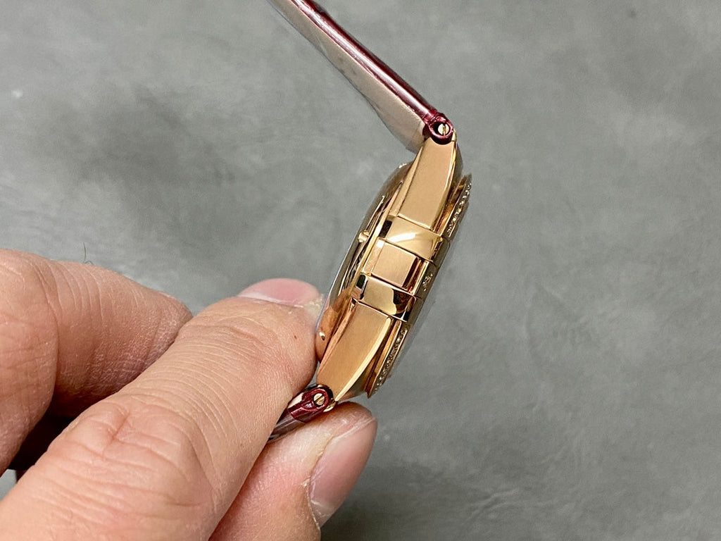 CONSTELLATION 34 MM WATCH ROSE GOLD CASE WITH WINE RED LEATHER STRAP
