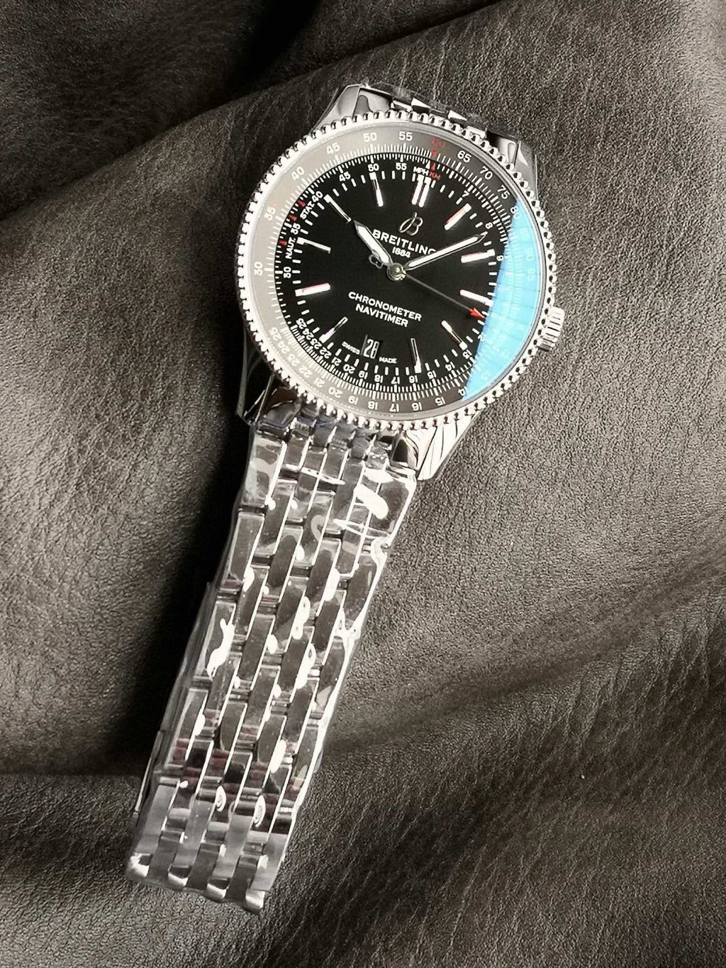 NAVITIMER AUTOMATIC 41 STEEL BEZEL BLACK AND GRAY DIAL