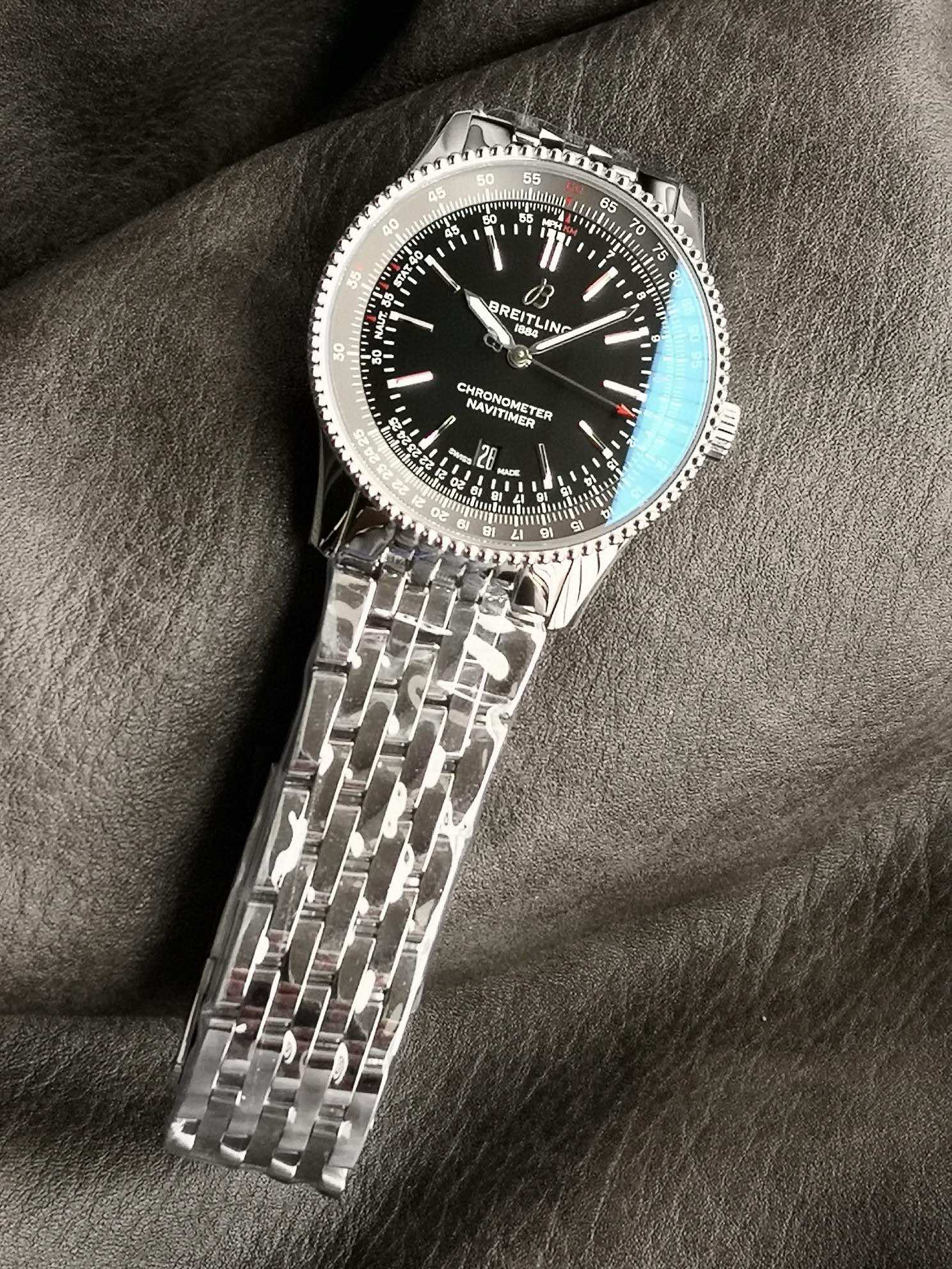 NAVITIMER AUTOMATIC 41 STEEL BEZEL BLACK AND GRAY DIAL