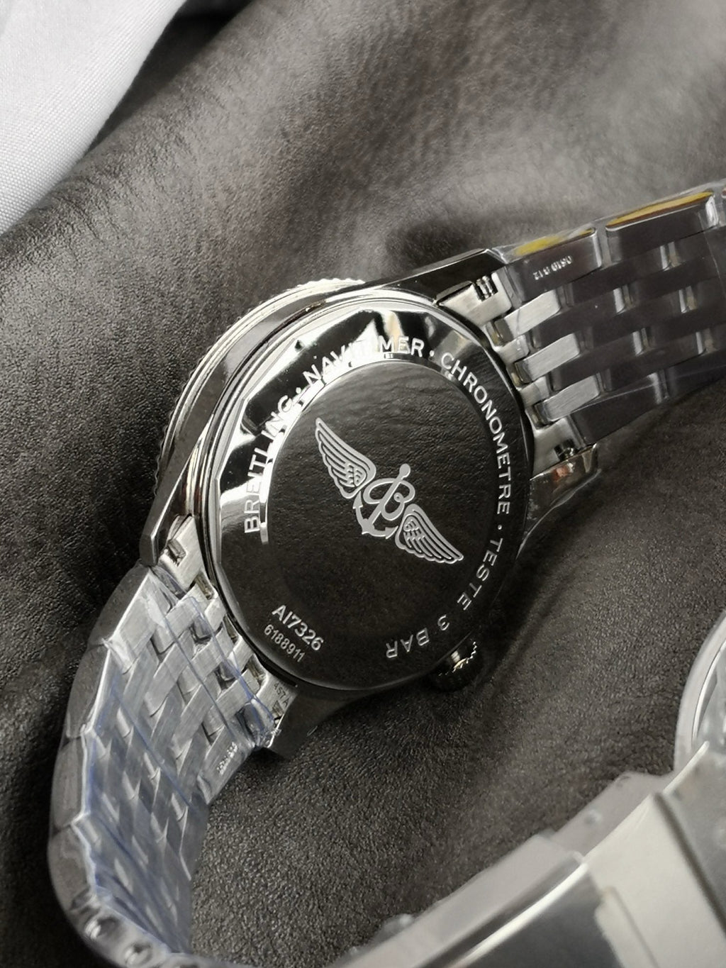 NAVITIMER AUTOMATIC 41 STEEL BEZEL BLACK AND GRAY DIAL