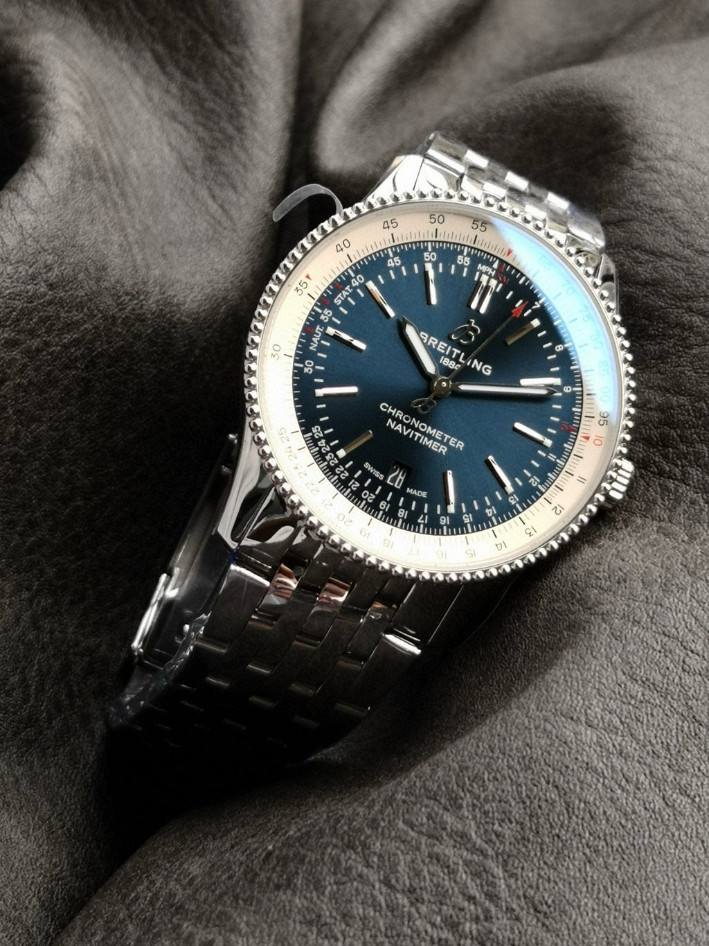 NAVITIMER AUTOMATIC 41 STEEL BEZEL MIDNIGHT BLUE AND WHITE DIAL