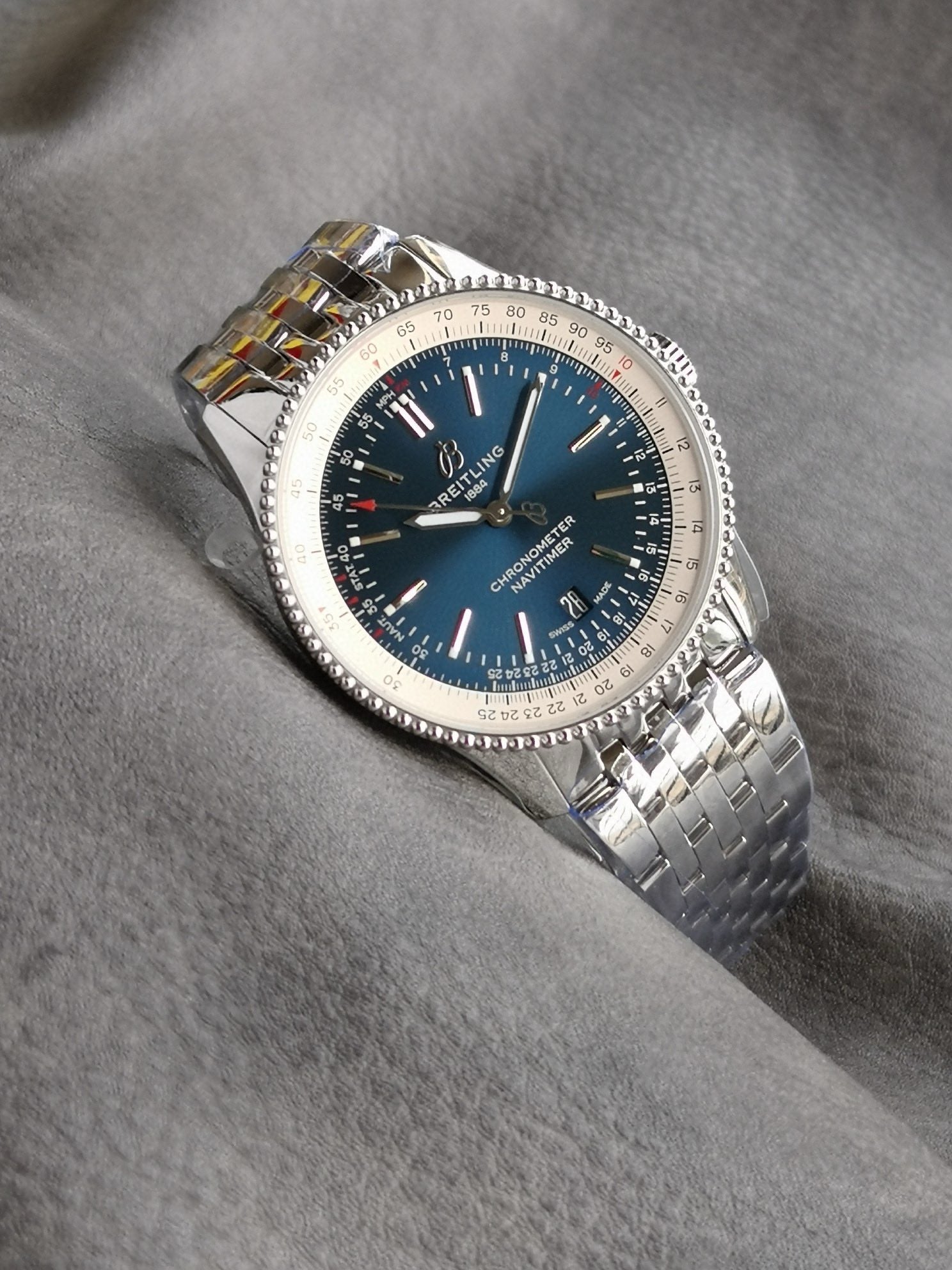 NAVITIMER AUTOMATIC 41 STEEL BEZEL MIDNIGHT BLUE AND WHITE DIAL