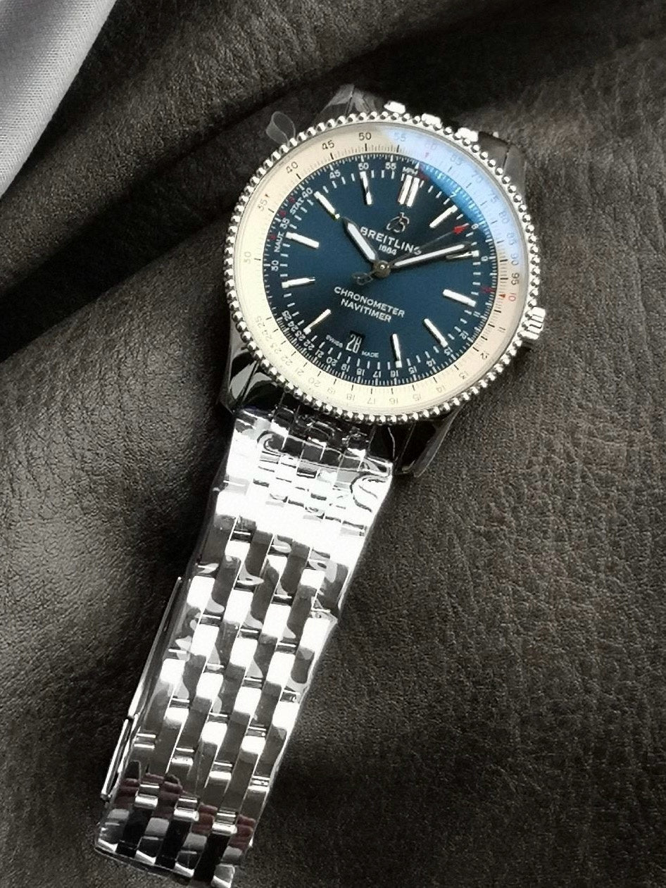 NAVITIMER AUTOMATIC 41 STEEL BEZEL MIDNIGHT BLUE AND WHITE DIAL