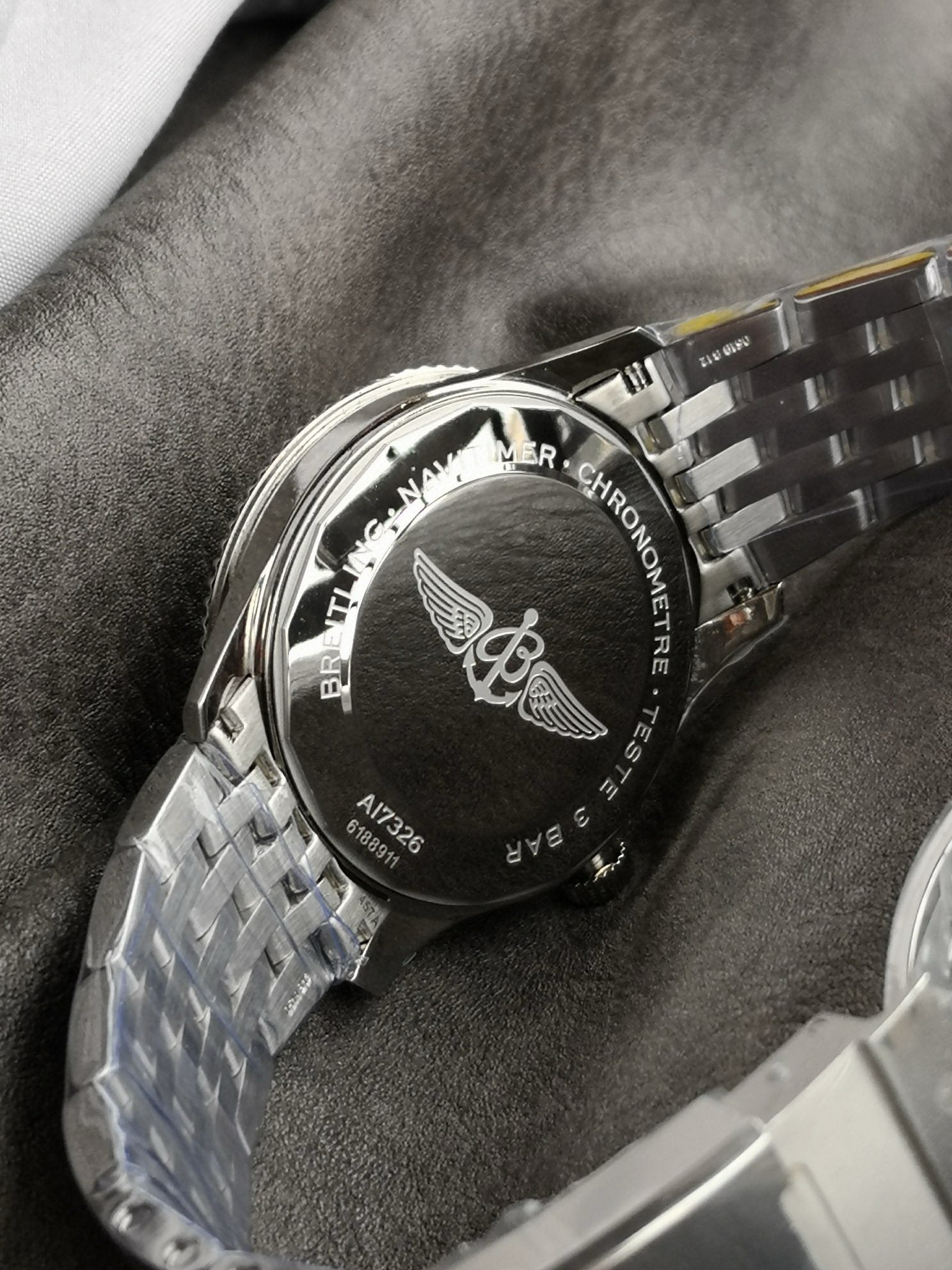 NAVITIMER AUTOMATIC 41 STEEL BEZEL MIDNIGHT BLUE AND WHITE DIAL
