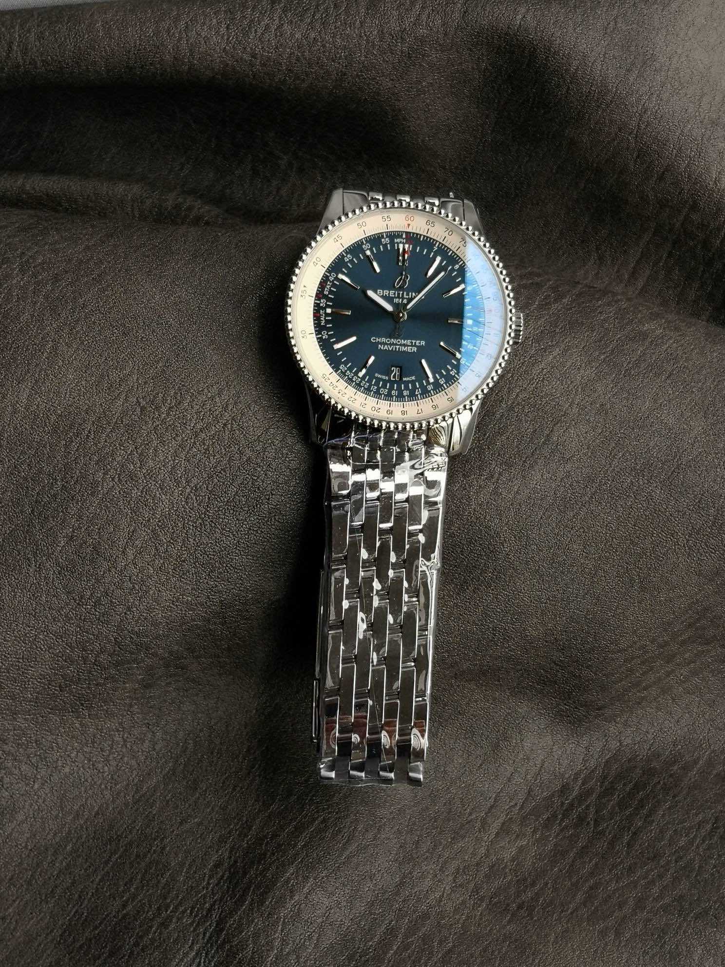 NAVITIMER AUTOMATIC 41 STEEL BEZEL MIDNIGHT BLUE AND WHITE DIAL
