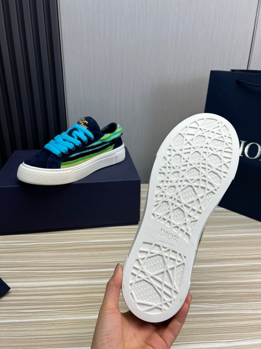 CD B33 SNEAKER NAVY SUEDE AND FABRIC