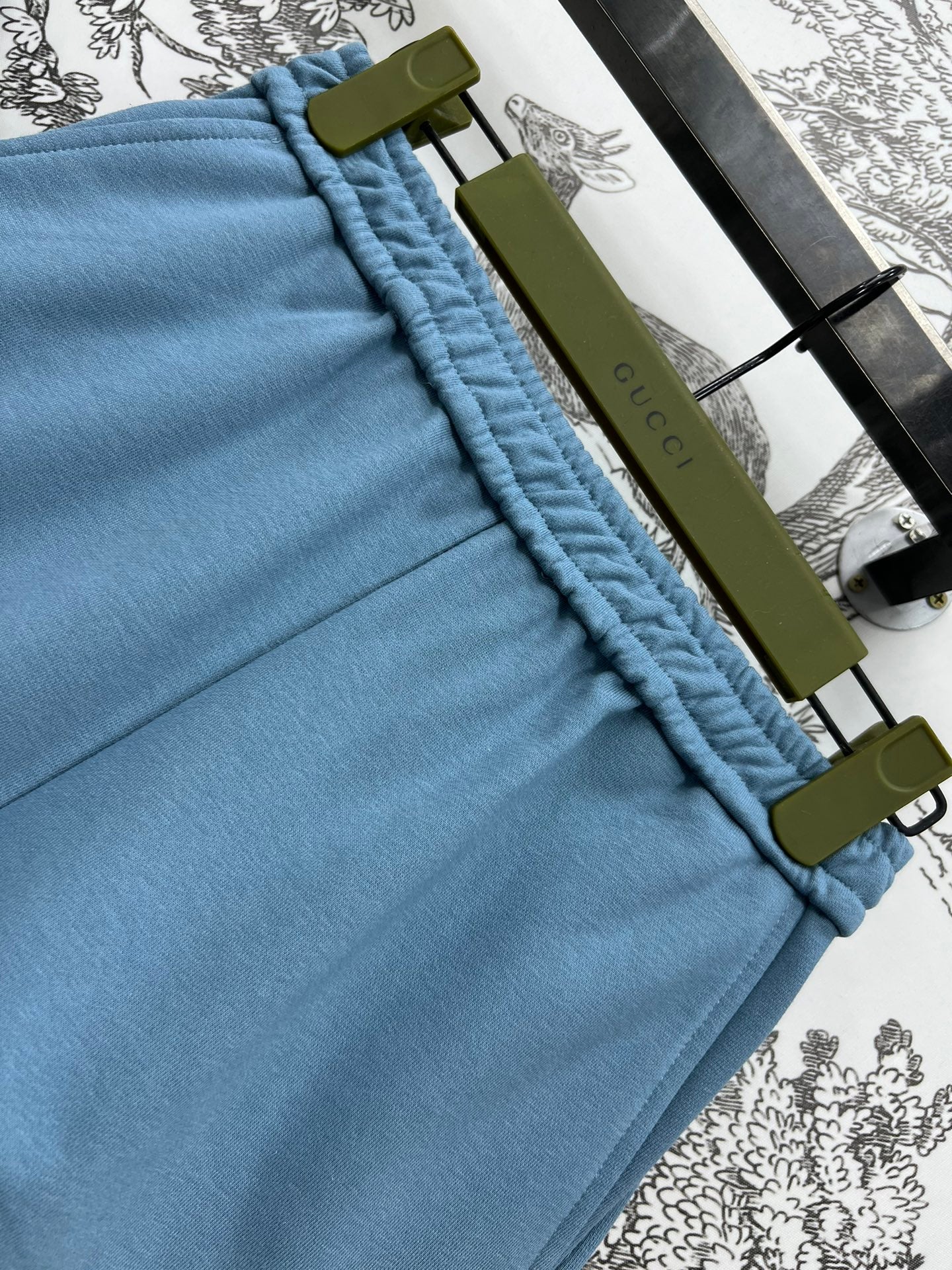GUCCI 25S DOUBLE LAYER SWEATSHIRT SHORTS SET 262946