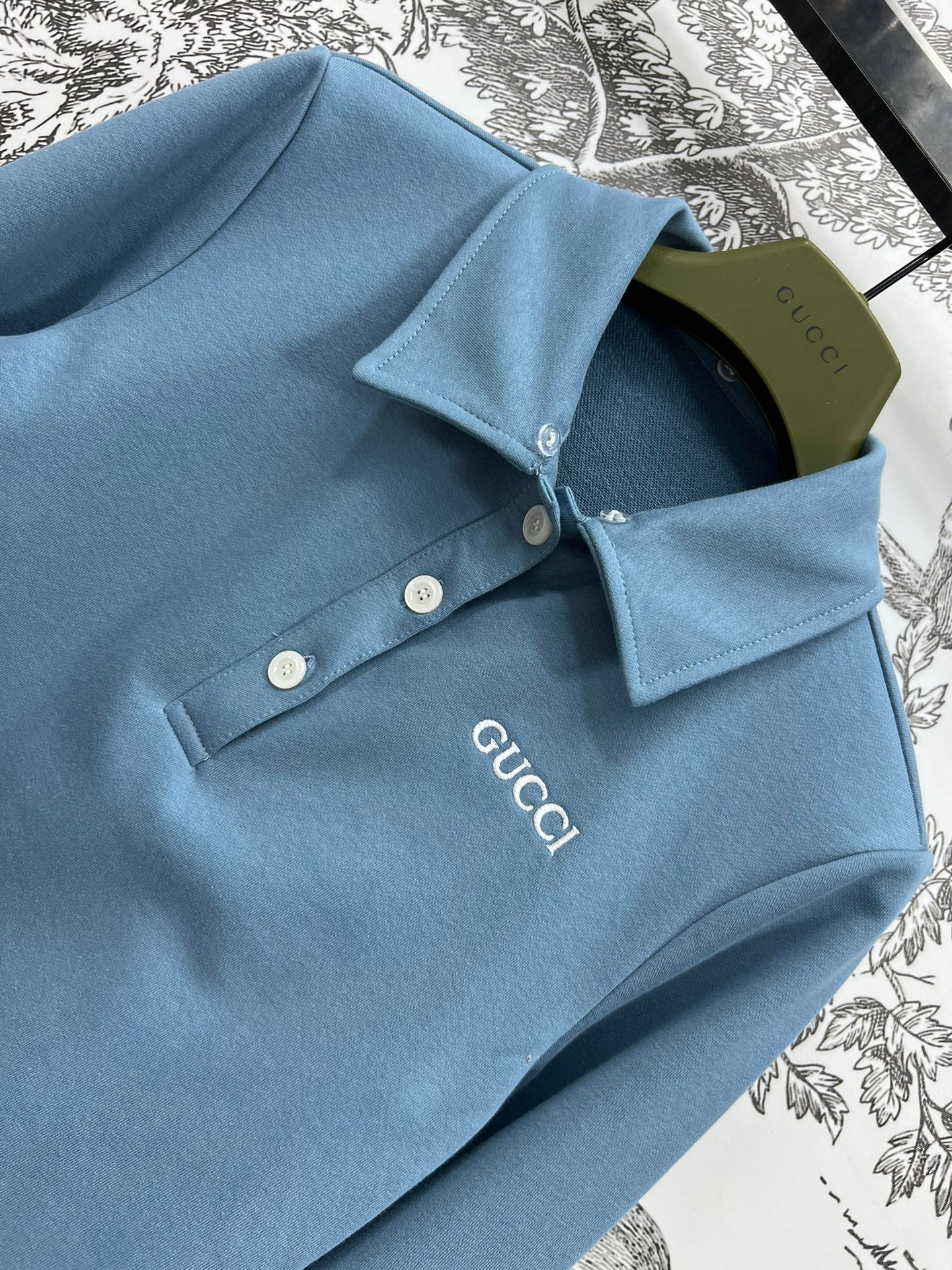 GUCCI 25S DOUBLE LAYER SWEATSHIRT SHORTS SET 262946