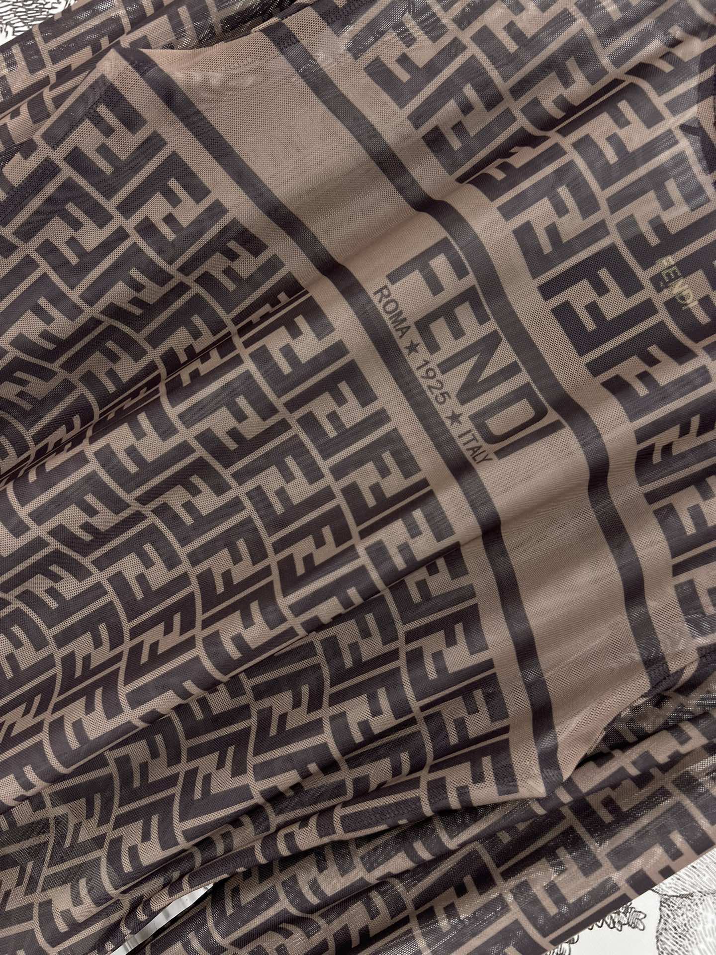 FENDI CREW NECK PRINTED T-SHIRT 268598