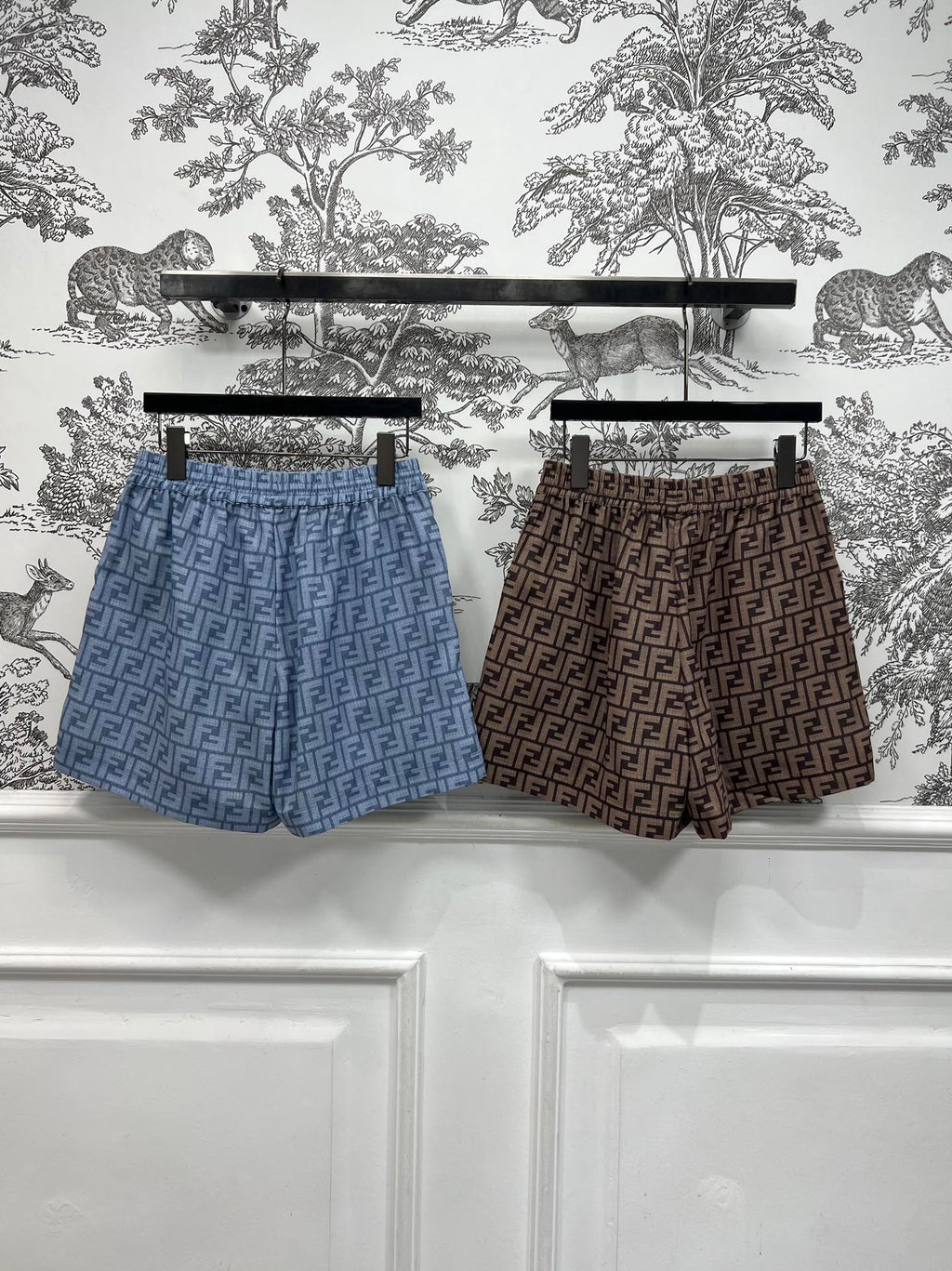 FENDI SHORTS 268613