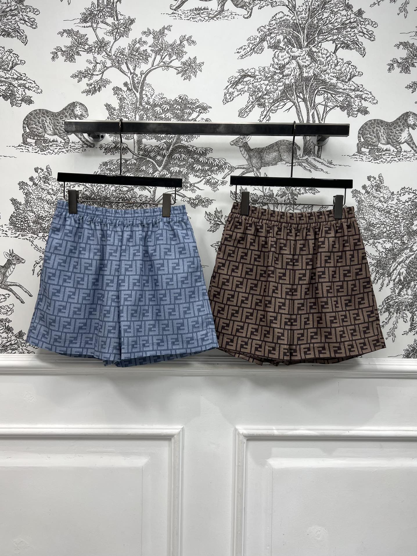 FENDI SHORTS 268613