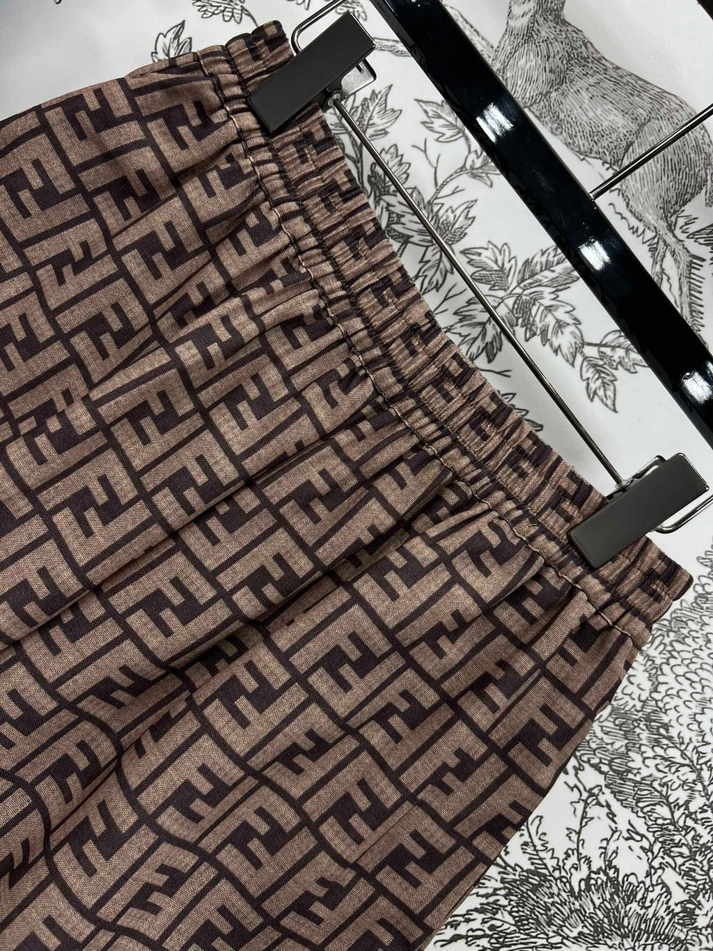 FENDI SHORTS 268613