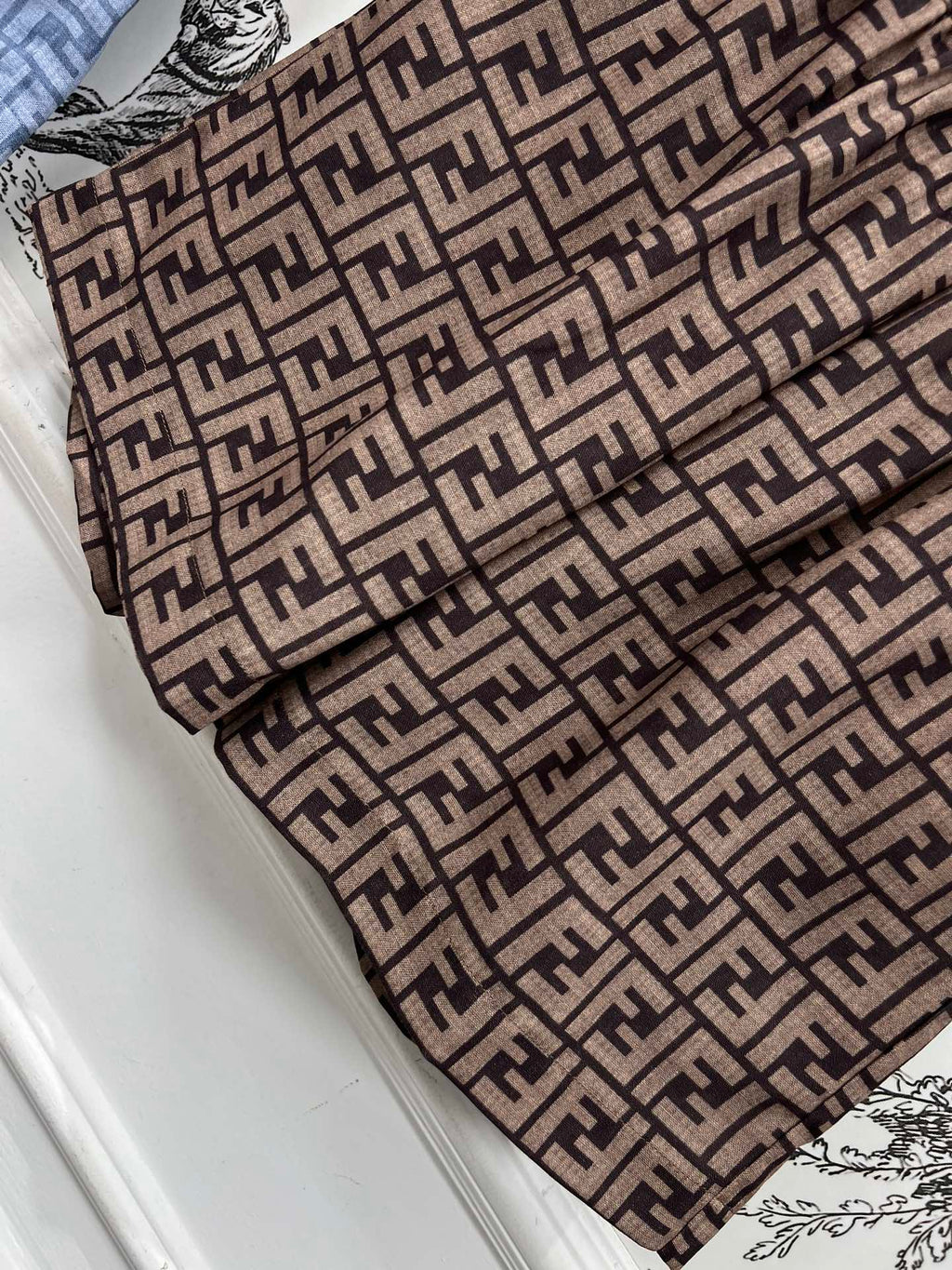 FENDI SHORTS 268613
