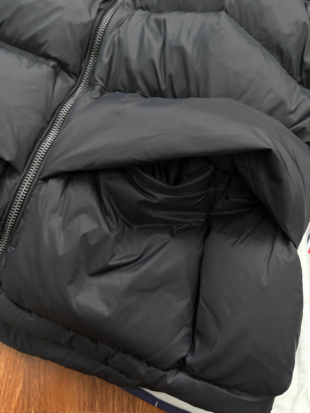 MONCLER 25S STAND-COLLAR PUFFER JACKET 324