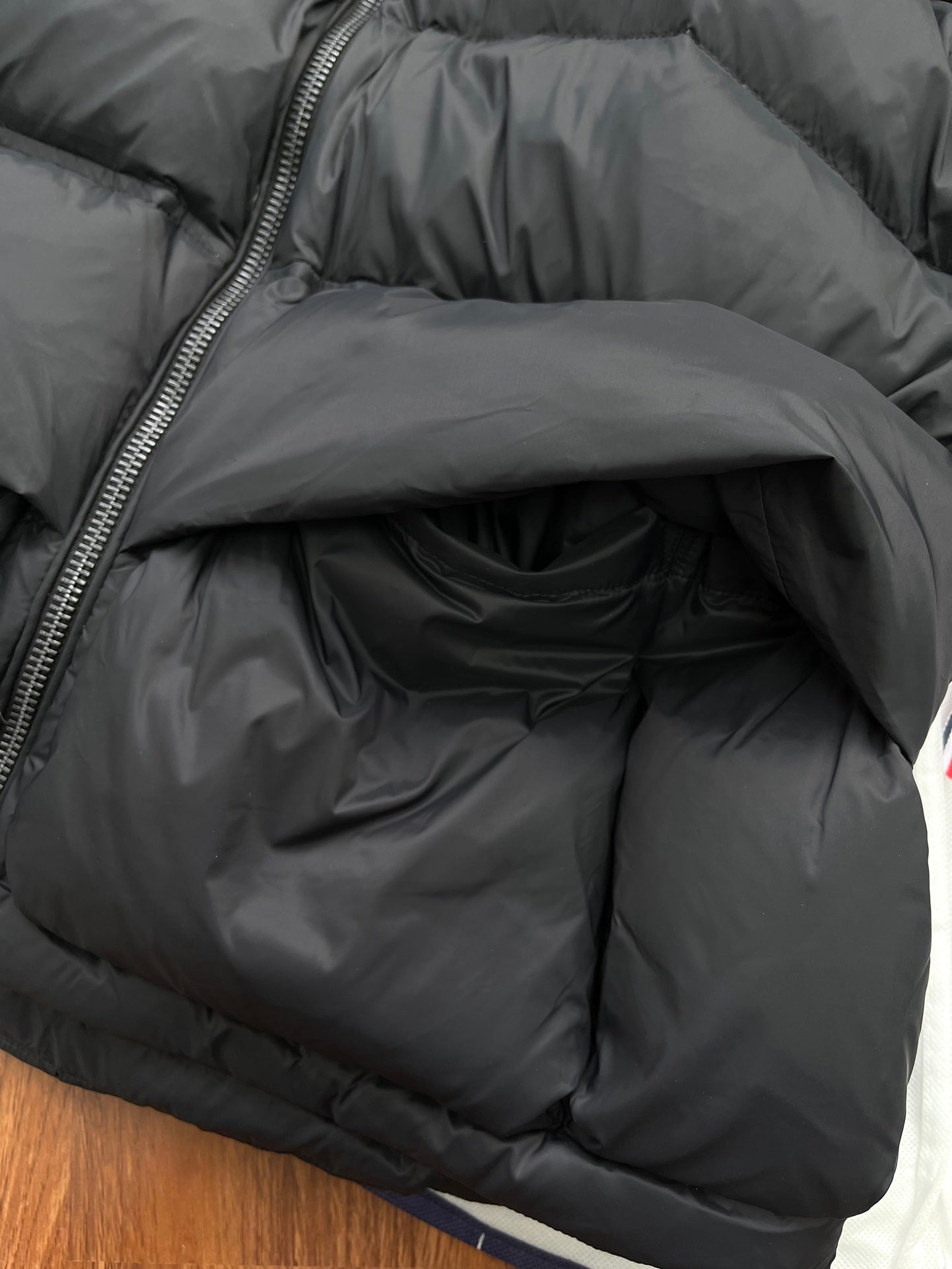 MONCLER 25S STAND-COLLAR PUFFER JACKET 324