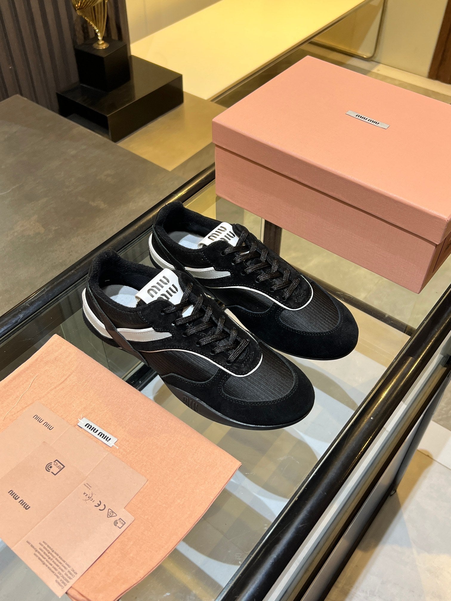 MIUMIU 26S SNEAKERS IN BLACK FABRIC AND SUEDE
