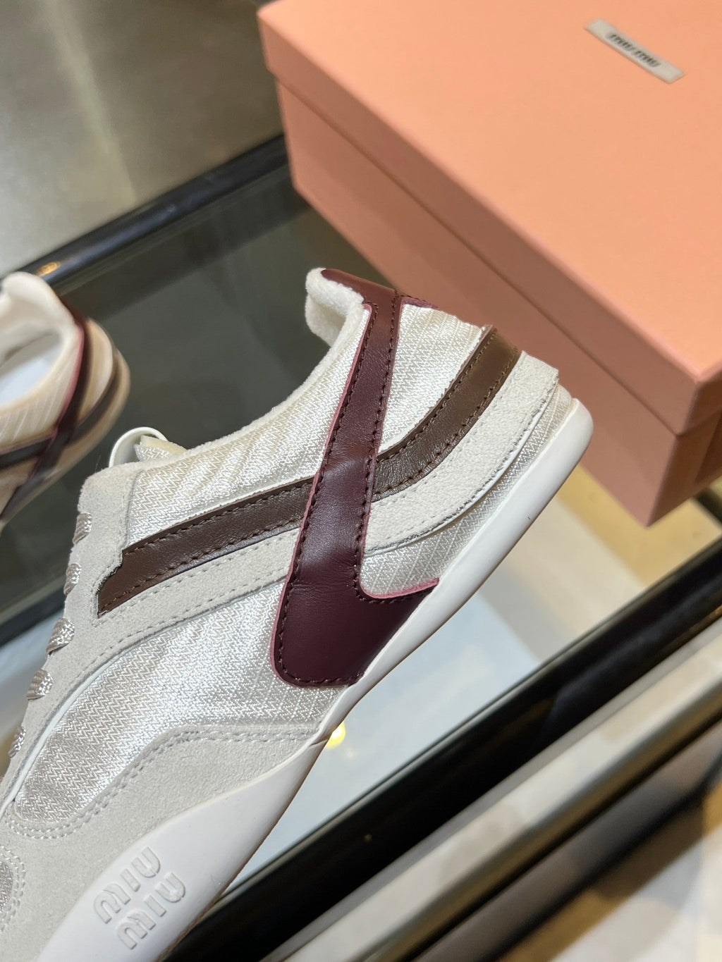 MIUMIU 26S SNEAKERS IN LIGHT BEIGE FABRIC AND SUEDE