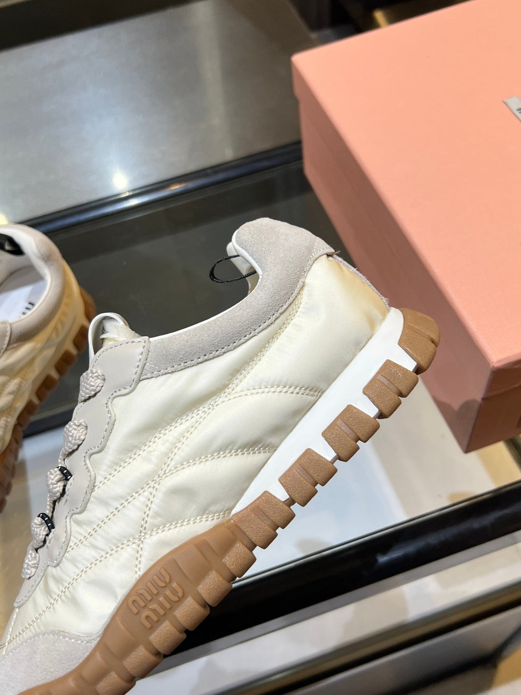 MIUMIU 26S SNEAKERS IN IVORY WHITE FABRIC AND SUEDE