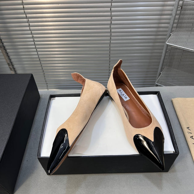ALAIA PUMP 1 CM IN BEIGE SUEDE MIX BLACK CALFSKIN
