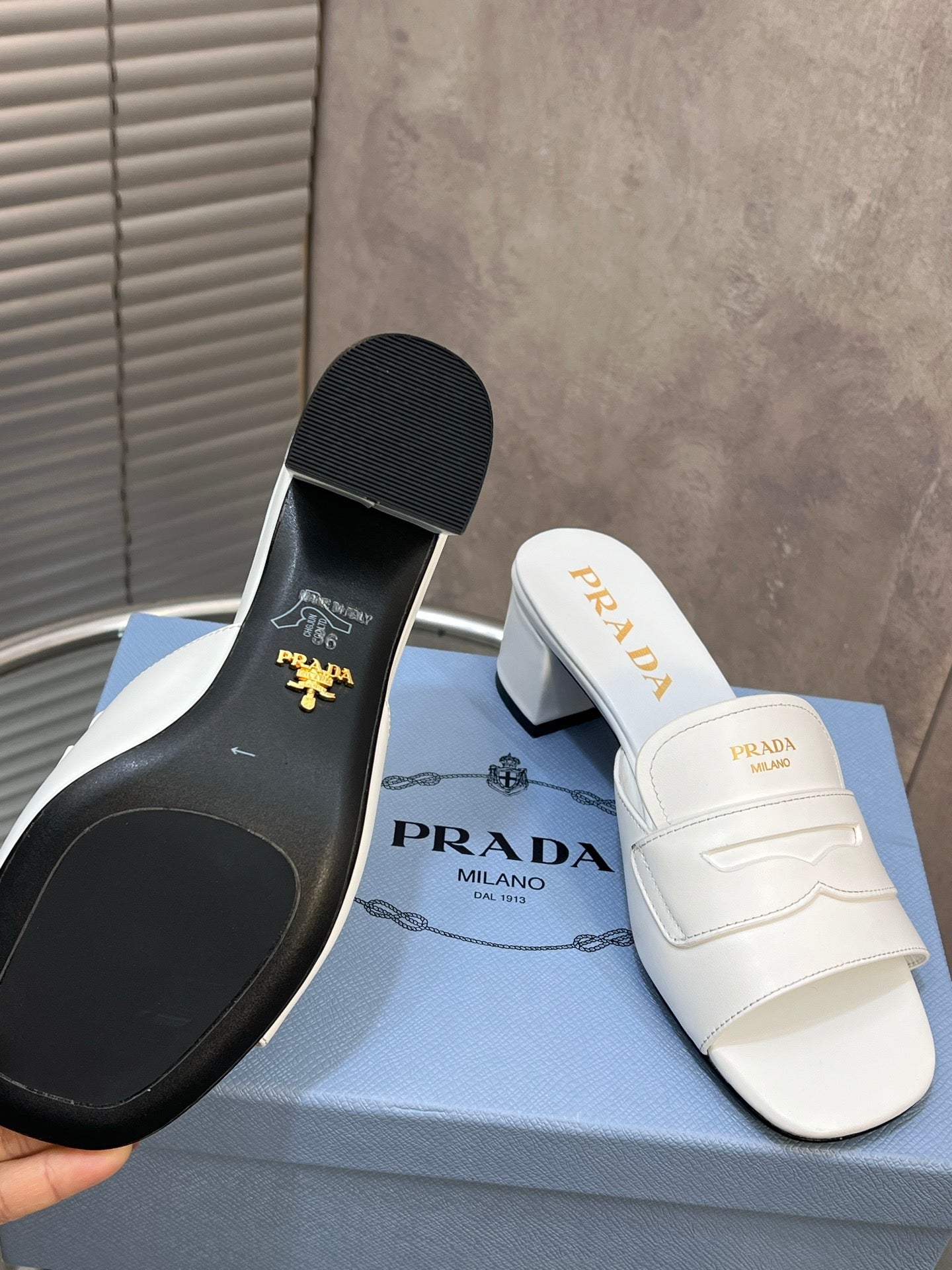 PRADA 26S BLOCK HEEL SLIDE SANDALS 60MM IN WHITE CALFSKIN WITH LOGO