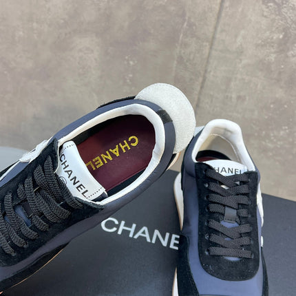 CHANEL 26S RUNNING SNEAKERS IN NAVY BLACK SUEDE AND NYLON CC LOGO