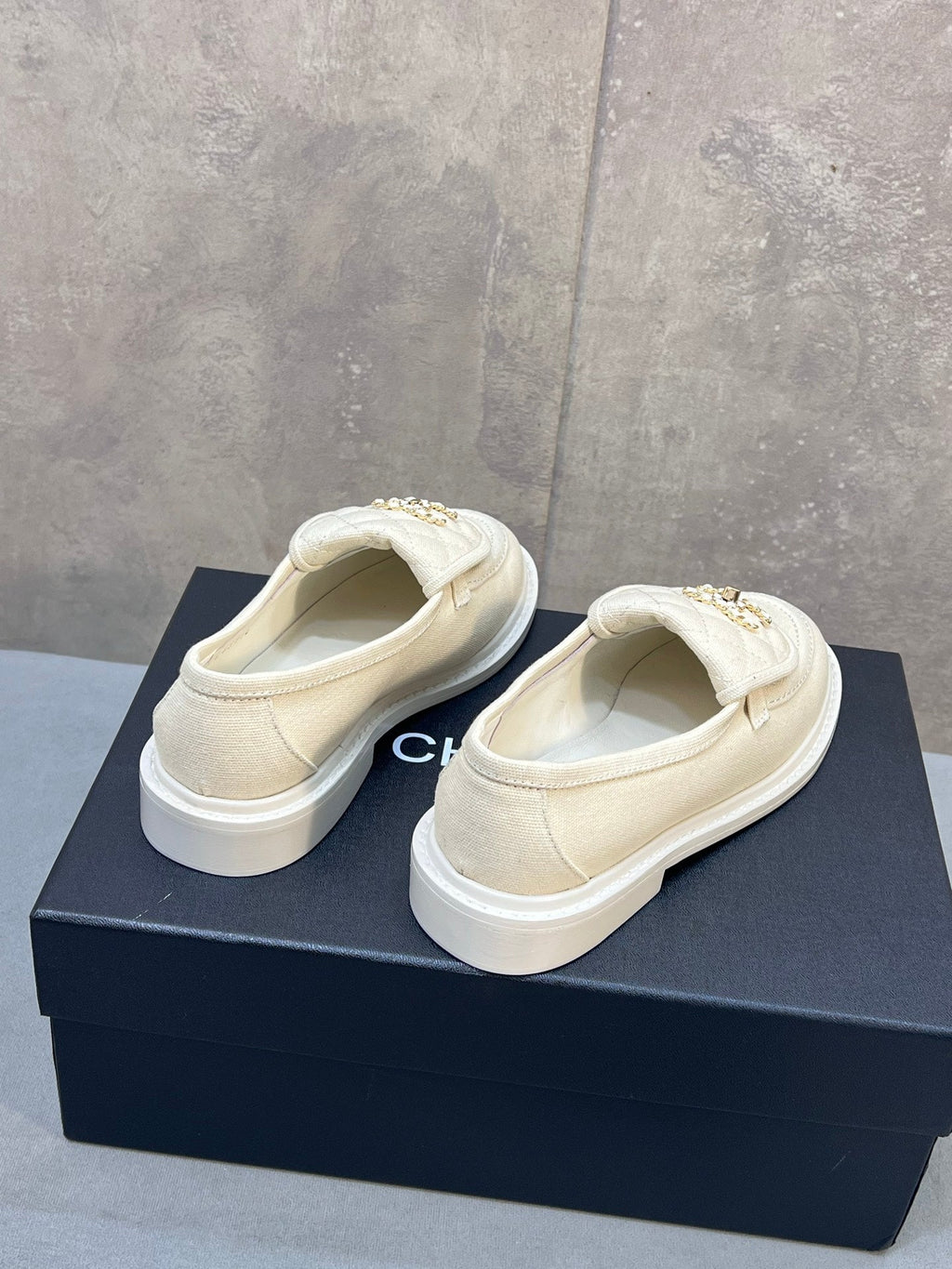 CHANEL 26S LOAFERS IN IVORY WHITE CANVAS WITH QUILTED FLAP & CHAIN CC LOGO