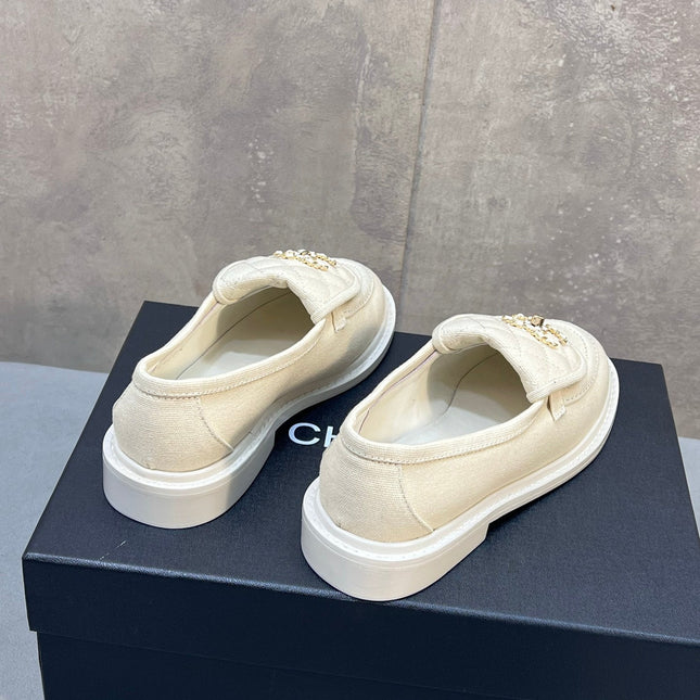 CHANEL 26S LOAFERS IN IVORY WHITE CANVAS WITH QUILTED FLAP & CHAIN CC LOGO