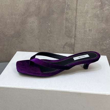 THE ROW 26S SQUARE TOE THONG KITTEN HEEL SANDALS 45MM IN PURPLE VELVET
