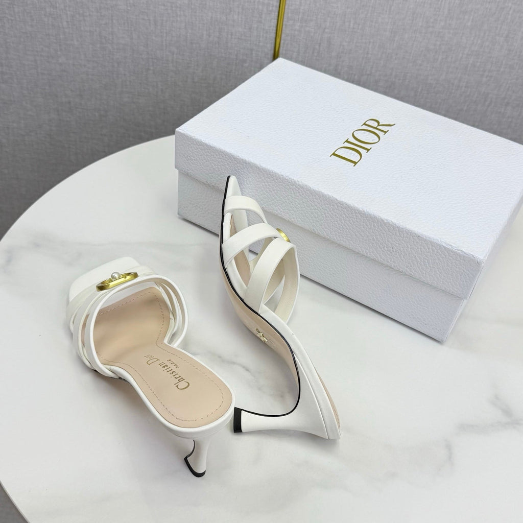 DIOR 26S 30 MONTAIGNE HIGH-HEELED IN WHITE CALFSKIN GOLD HARDWARE
