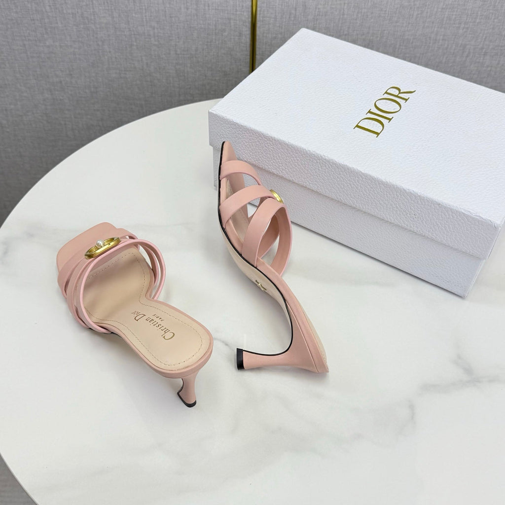 DIOR 26S 30 MONTAIGNE HIGH-HEELED IN LIGHT PINK CALFSKIN GOLD HARDWARE