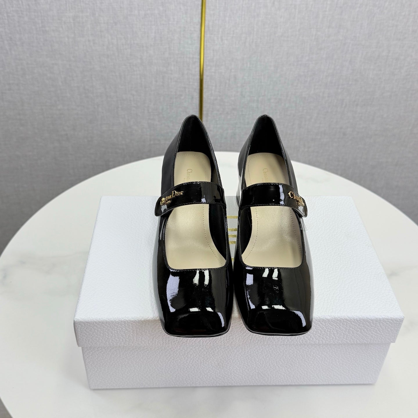 DIOR 26S MARY JANE HIGH HEELS 40MM IN BLACK PATENT CALFSKIN GOLD HARDWARE