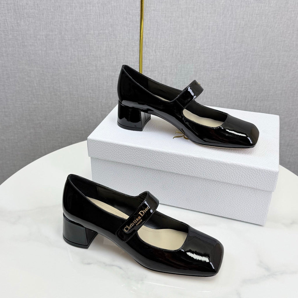 DIOR 26S MARY JANE HIGH HEELS 40MM IN BLACK PATENT CALFSKIN GOLD HARDWARE
