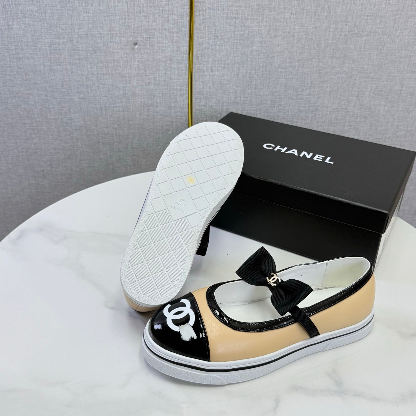 CHANEL 26S MARY JANE SNEAKERS IN BEIGE CALFSKIN