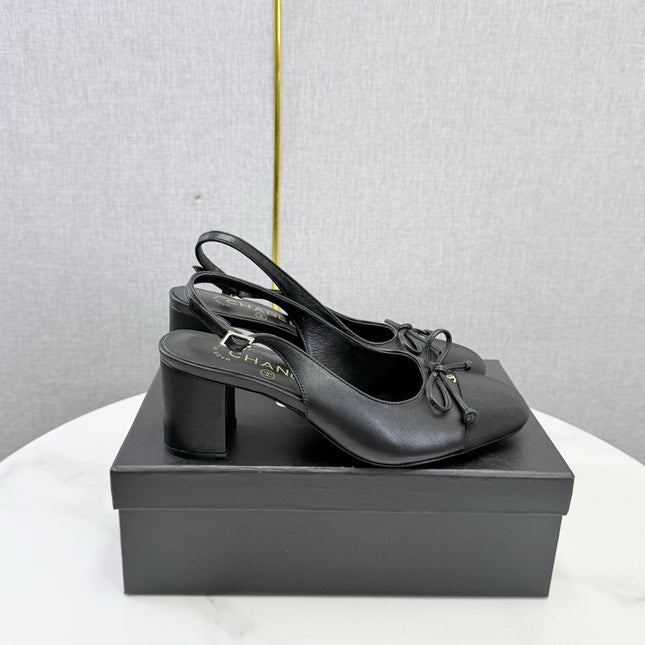 CHANEL 26S SLINGBACK HEELS 45 MM IN BLACK LAMBSKIN AND FABRIC
