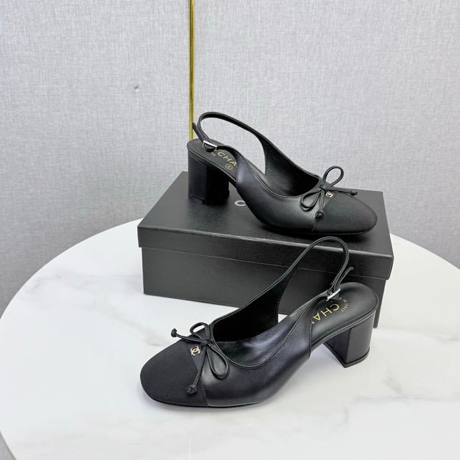 CHANEL 26S SLINGBACK HEELS 45 MM IN BLACK LAMBSKIN AND FABRIC