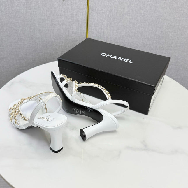 CHANEL 26S CHAIN STRAP HIGH HEELS 65 MM IN WHITE LAMBSKIN