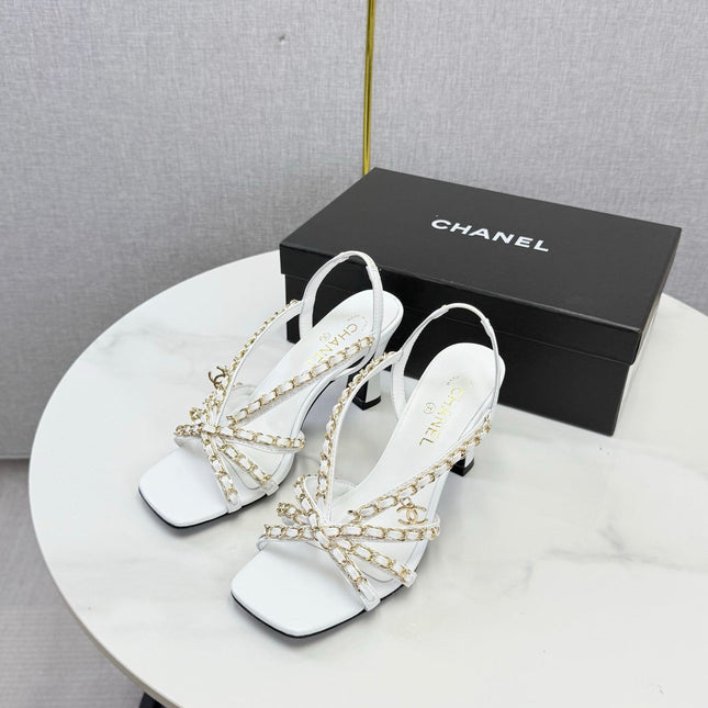 CHANEL 26S CHAIN STRAP HIGH HEELS 65 MM IN WHITE LAMBSKIN
