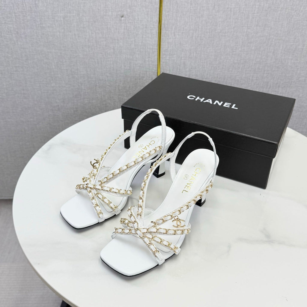 CHANEL 26S CHAIN STRAP HIGH HEELS 65 MM IN WHITE LAMBSKIN