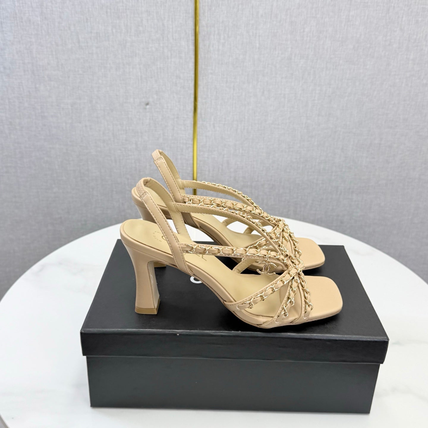CHANEL 26S CHAIN STRAP HIGH HEELS 65 MM IN BEIGE LAMBSKIN