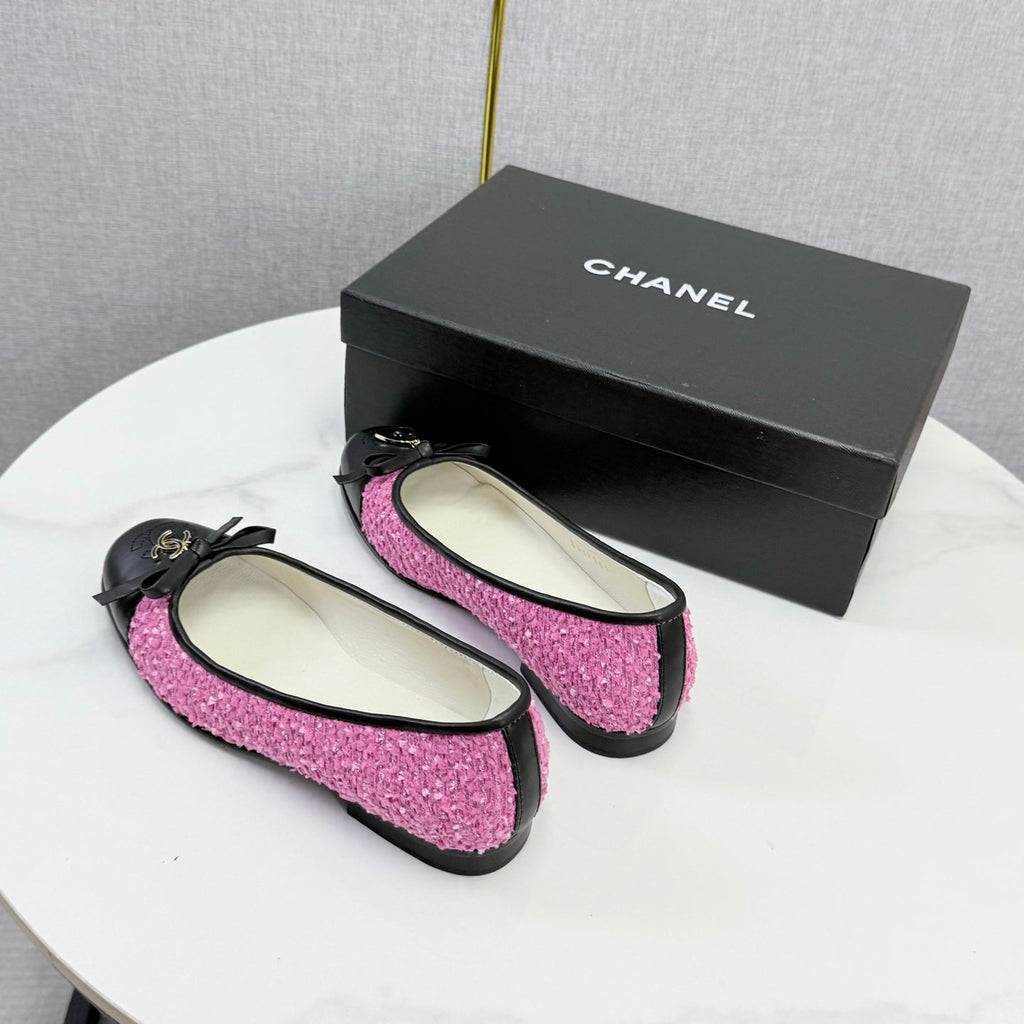 CHANEL 26S BALLET FLATS IN DARK PINK TWEED AND LAMBSKIN