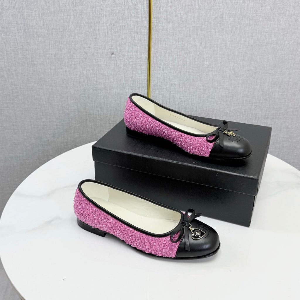 CHANEL 26S BALLET FLATS IN DARK PINK TWEED AND LAMBSKIN